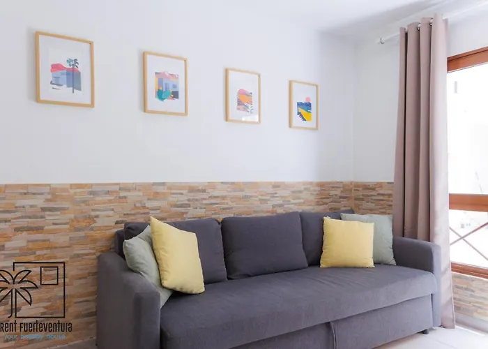 21 Ineika Irent Fuerteventura *