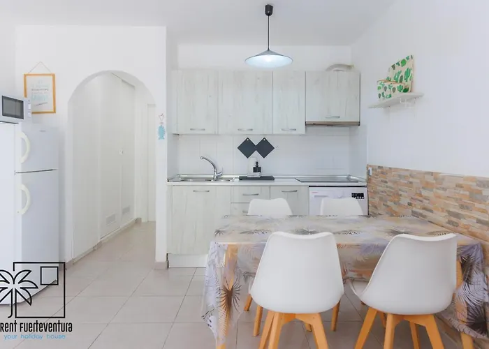 21 Ineika Irent Fuerteventura * Corralejo